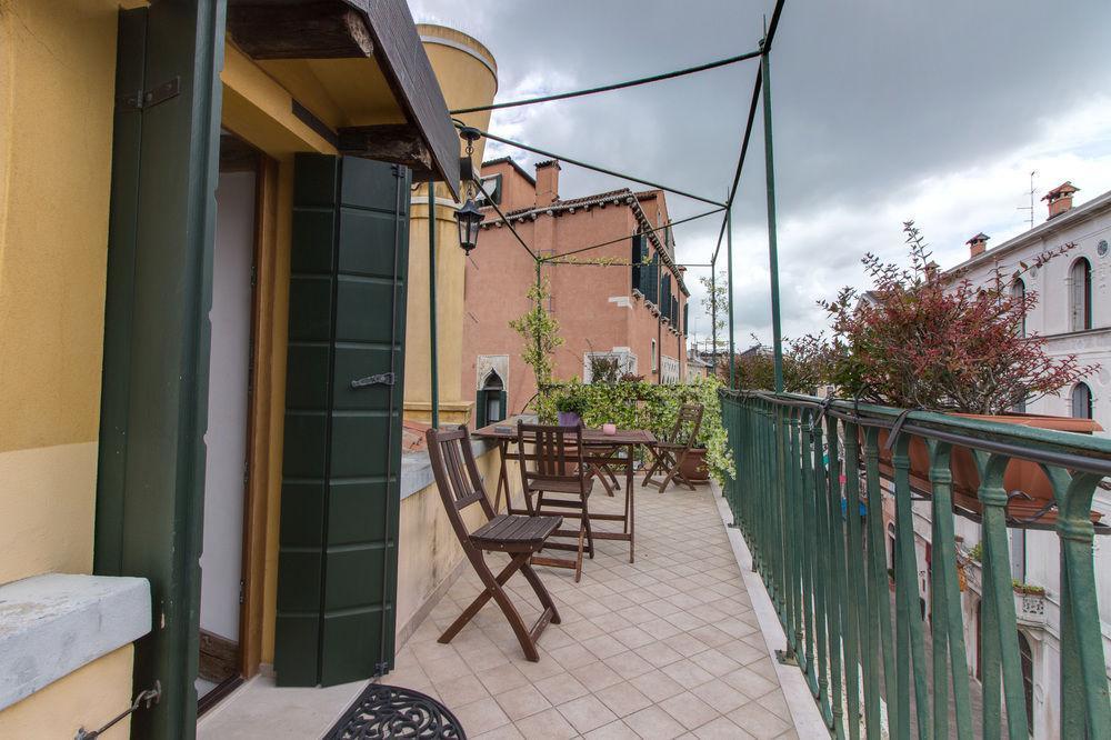 Gæstehus De L'osmarin Suites 3*