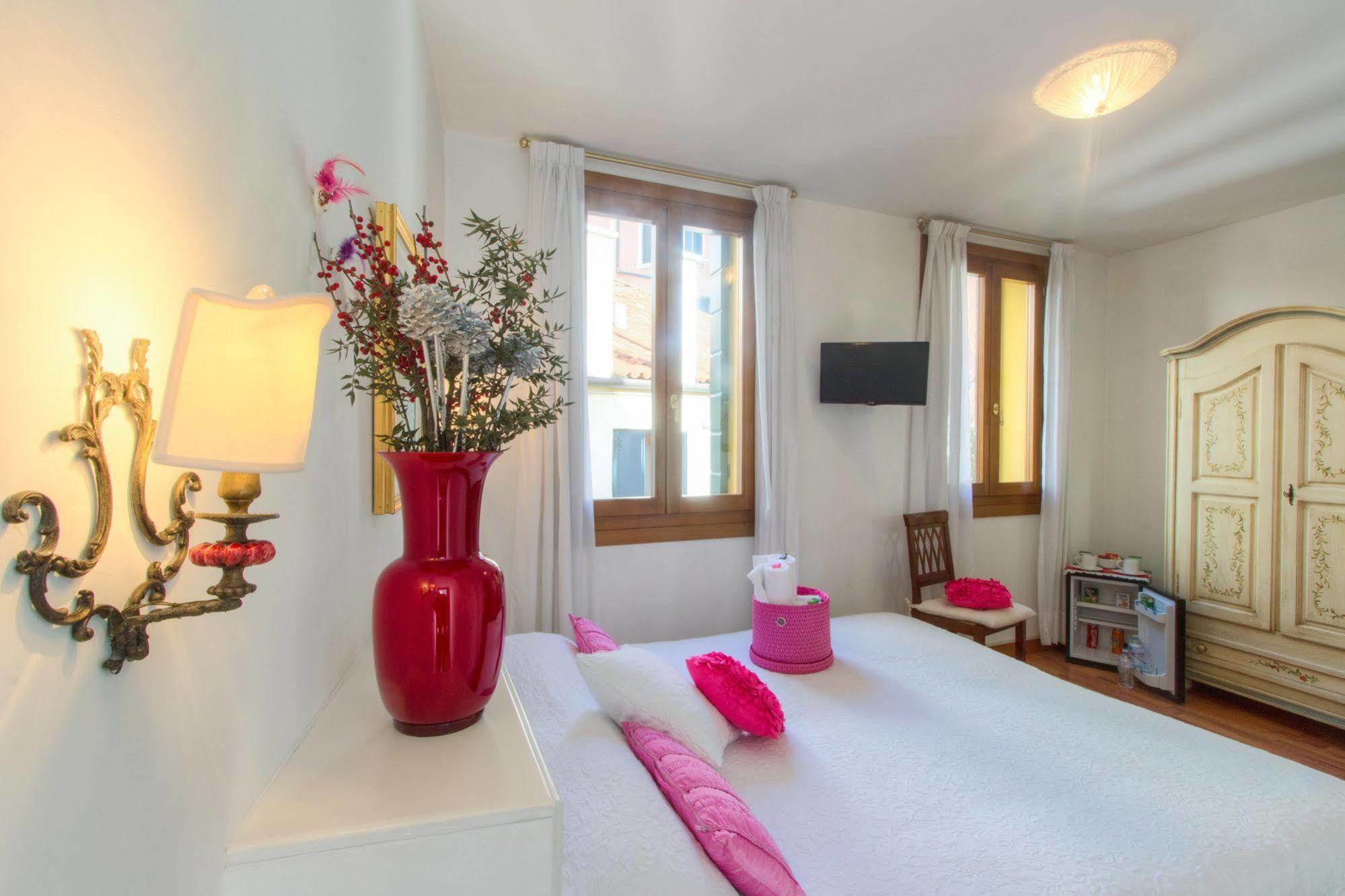 De L'osmarin Suites Gæstehus Venedig